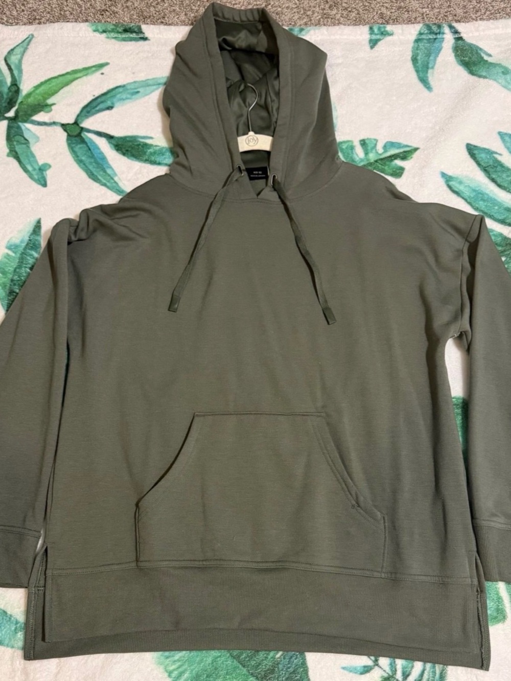 Women’s Olive Athletic Work Green Pullover Hoodie